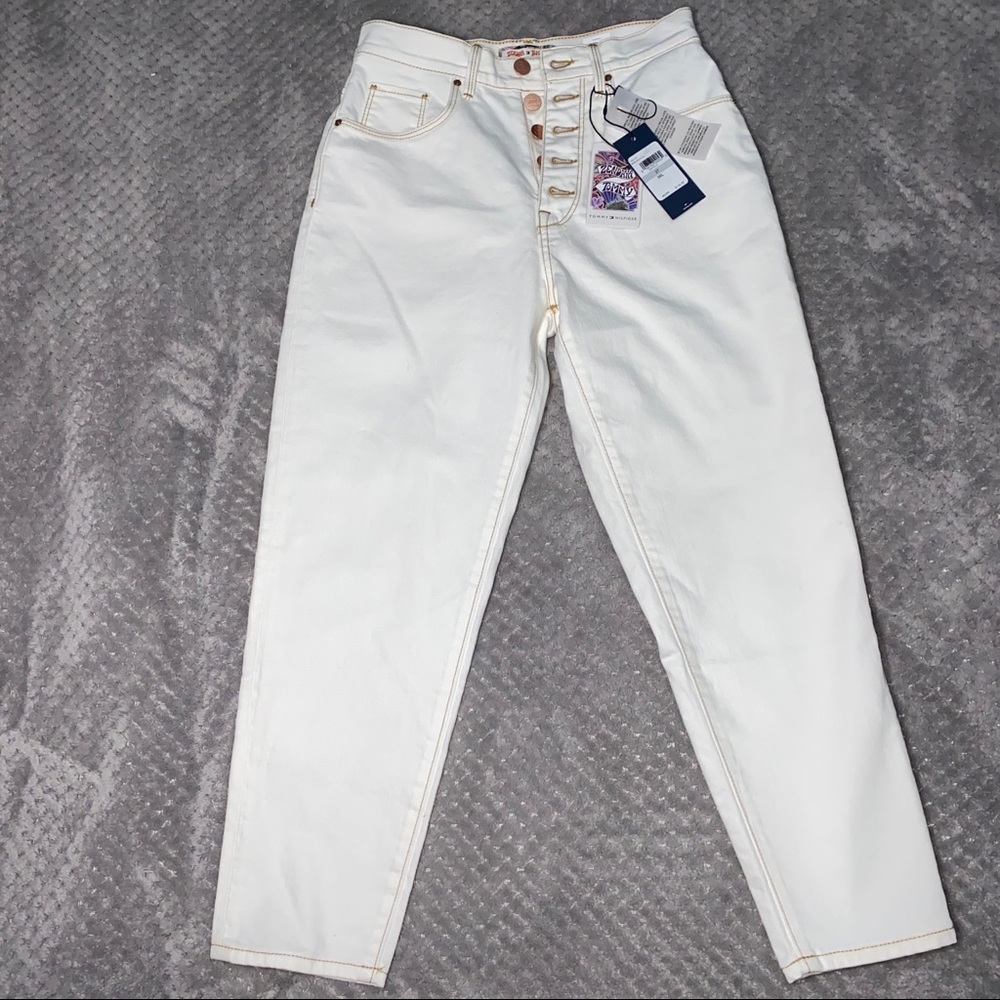Zendaya x Tommy Hilfiger High Waisted Jeans 💘